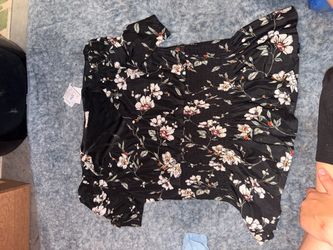 Black Floral Smocked Women's Top