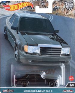 Hot Wheels Canyon Warriors Mercedes Benz 500 E Chase 0/5