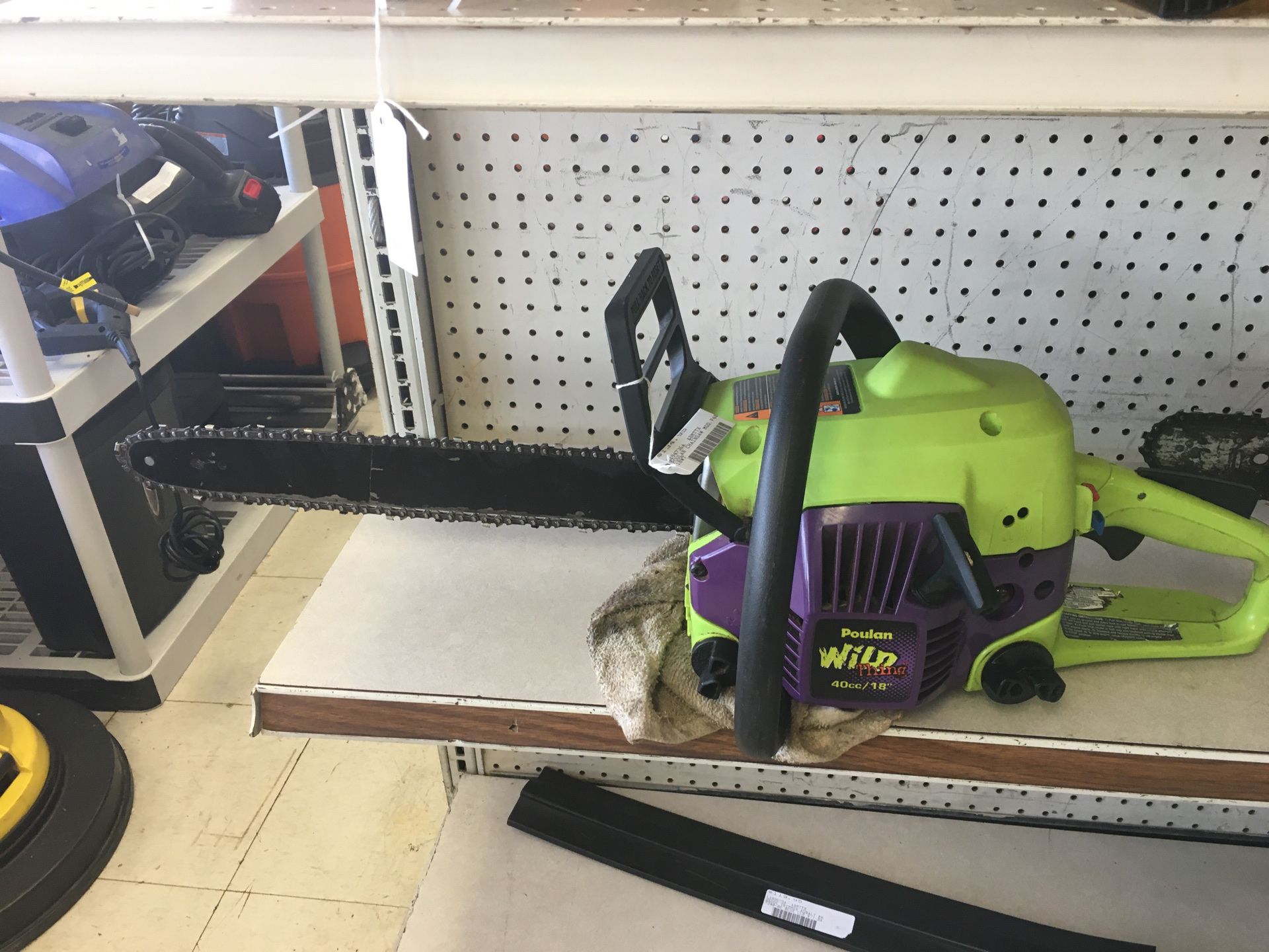 poulan chainsaw (model:P4018WT)
