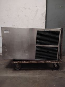Ice machine