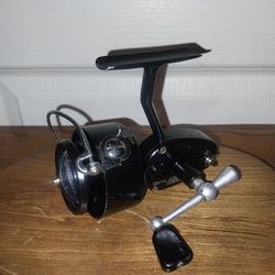 Vintage Fishing Reel