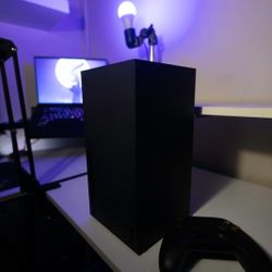 Xbox Series X 1TB + 1TB Expansion Card - Like New in Box