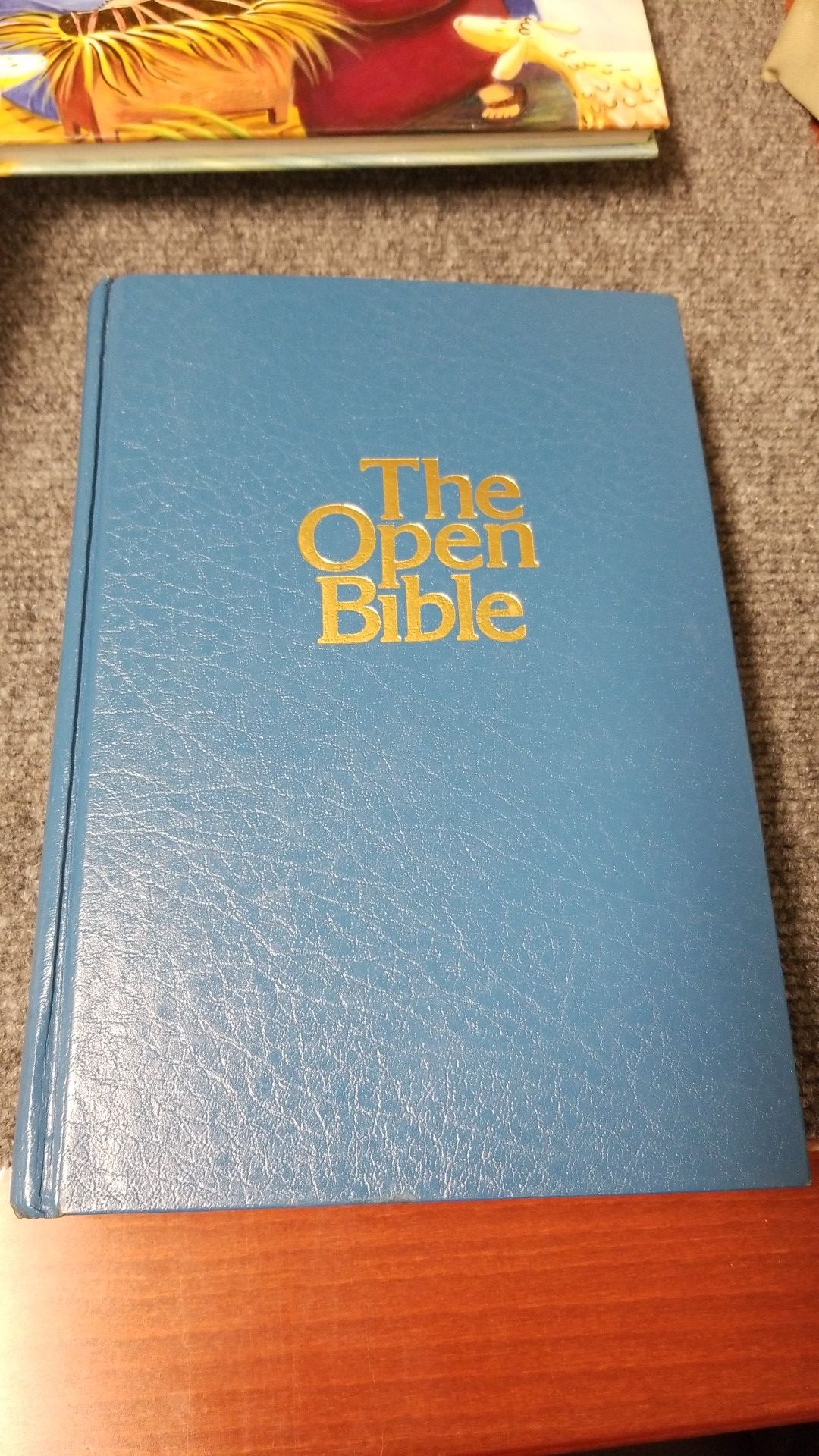 The open bible kjv king James version 1975 652B