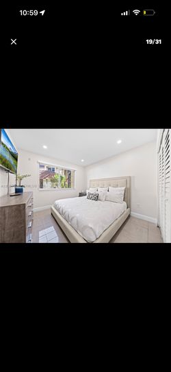 King Bed Frame With Mattress And Drawer