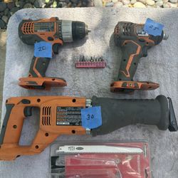 RIDGID 18V Tool Only Bundle-Clean-1/2” Drill Driver, Sawsall, 1/4” Hex Impact, Tips & Blades
