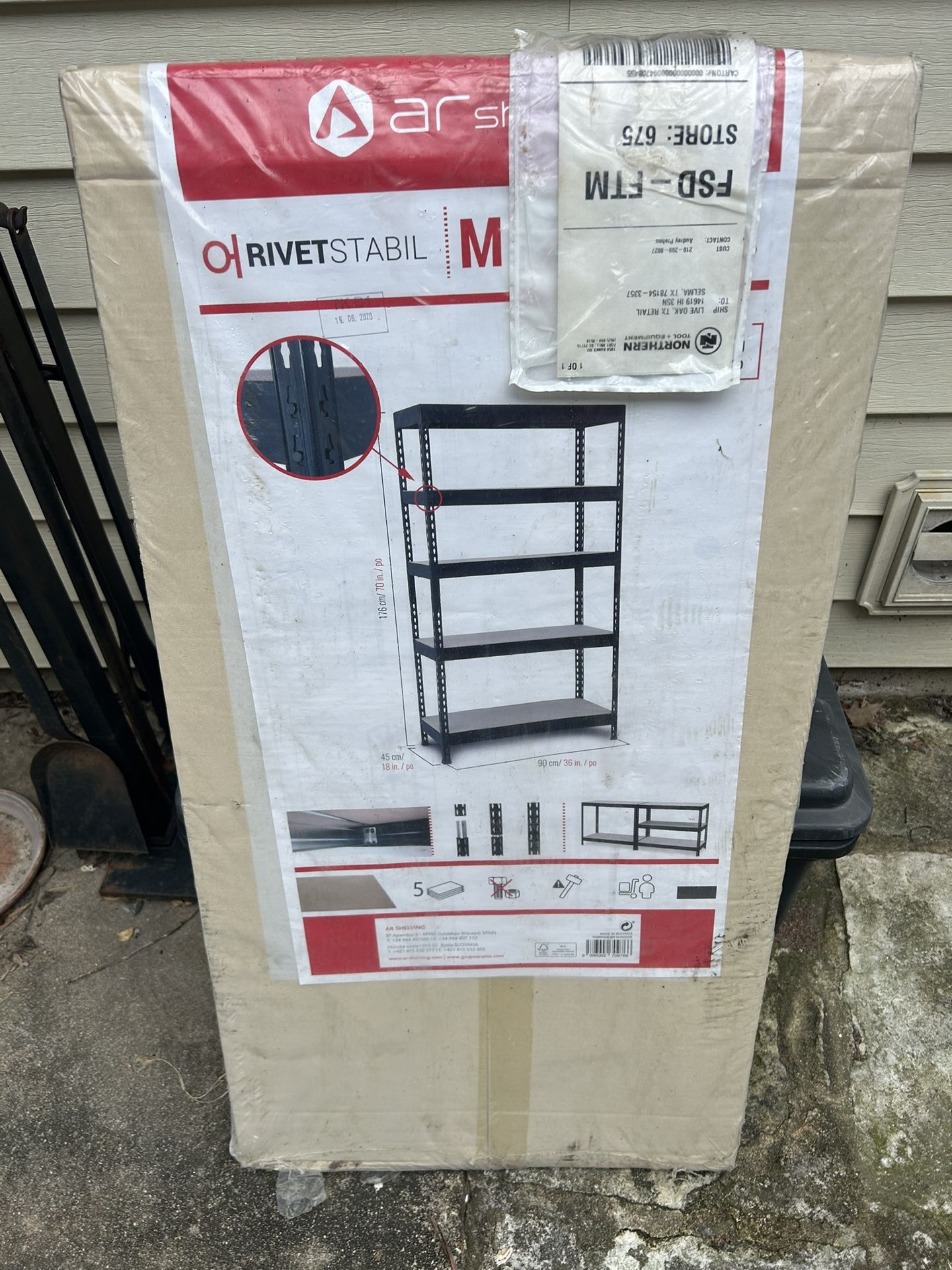 Rivetstabil metal shelving NIB