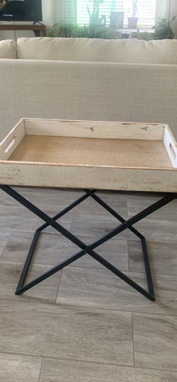End Table/ Night stand table