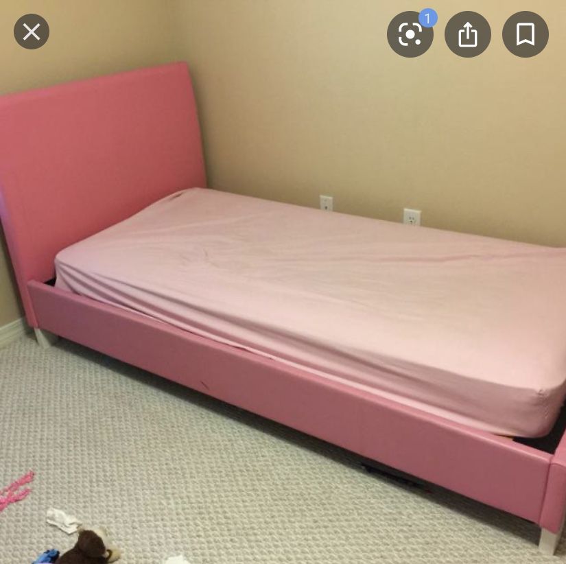 Pink twin bed