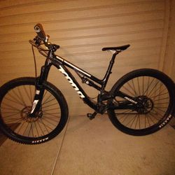 Kona trail bike Rockshocks Sram