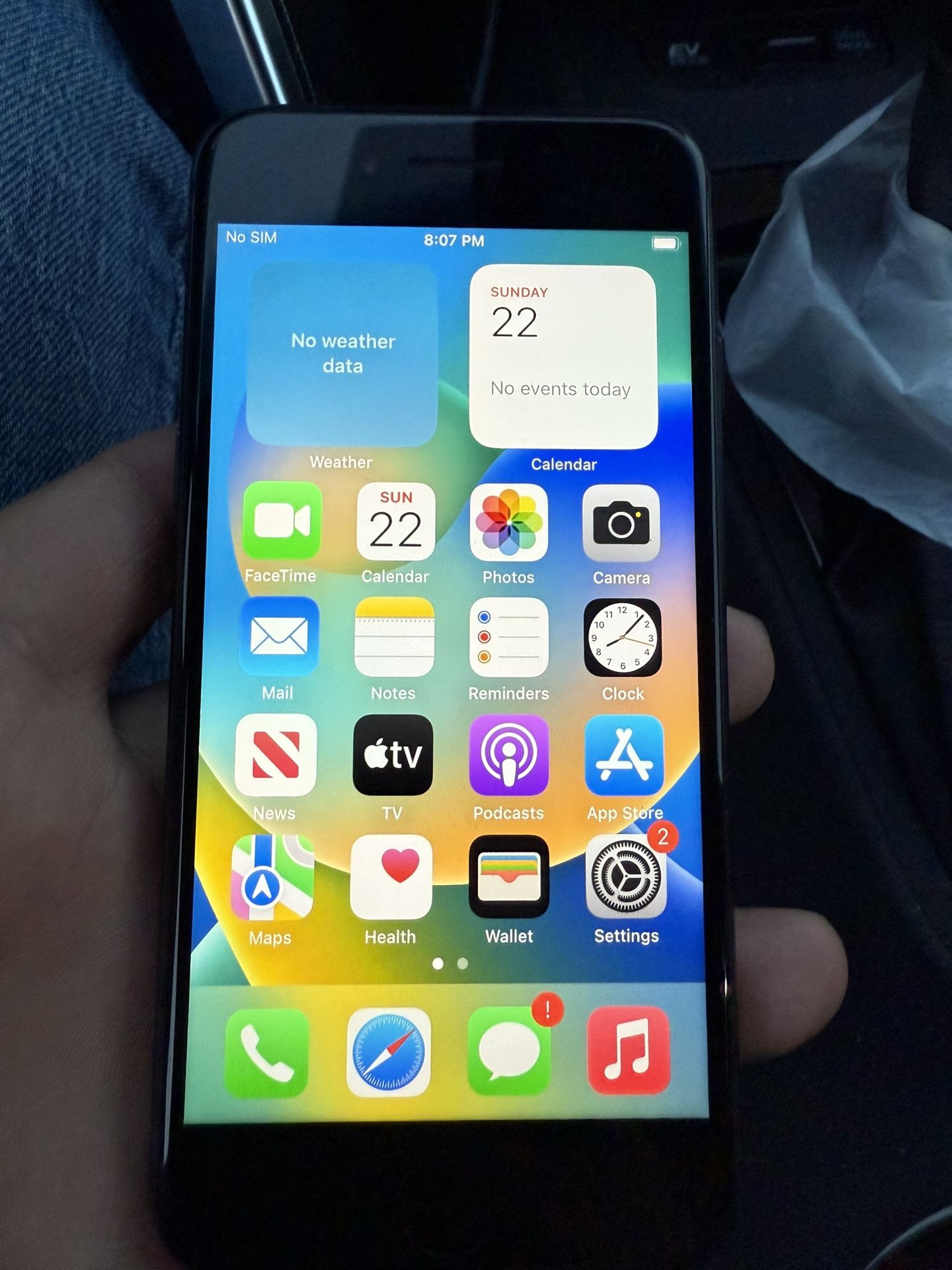 iPhone 8 Verizon 64g.