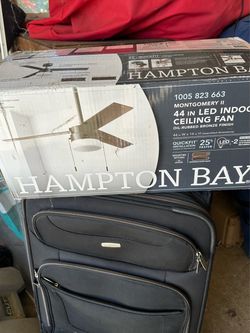 Hampton Bay Montgomery 44” led ceiling fan