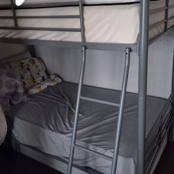 Bunket beds