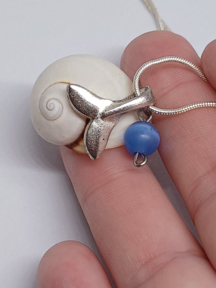 New Whale Tail Shell Necklace With Blue Stone Bead On Silver 19" plated Chain
