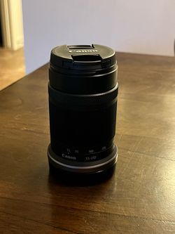 Canon 55-210mm lens f5–7.1 rf-s