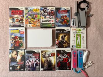 White Nintendo Wii + 11 Games and Extras