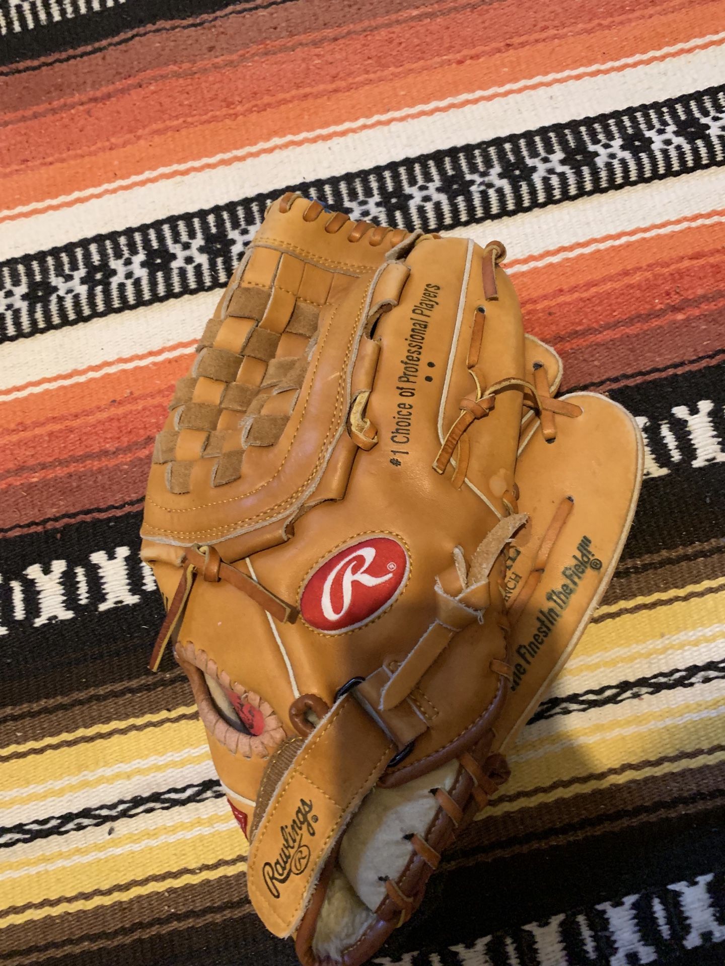 Rawlings baseball glove 14 inch