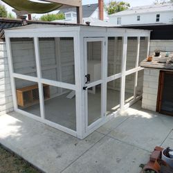 Chicken Coops. New!