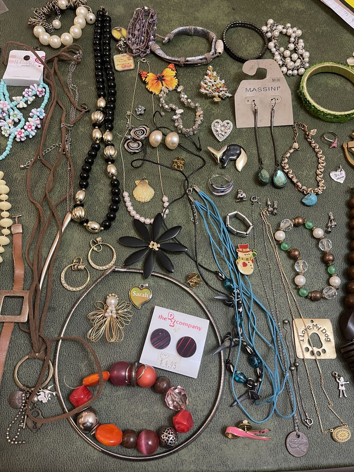 Fun 60 Piece Lot Of Vintage Jewelry