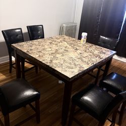 Kitchen/ Mesa 6 chairs Hightop