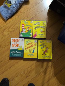 Libros  New 5 Pack De 2 Libros Cada Paquete  $160
