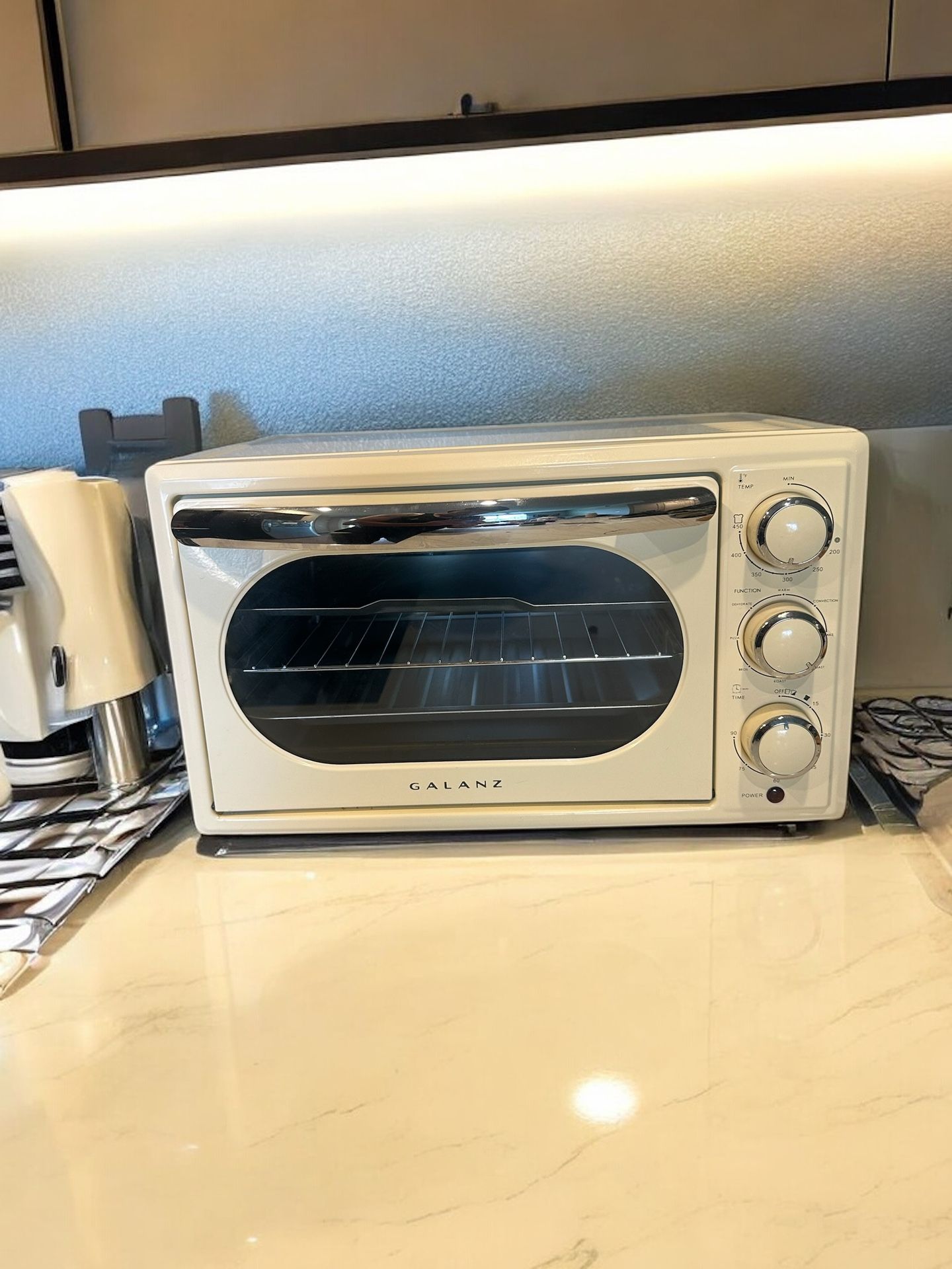 Galanz Retro Toaster Oven- Ready For Pickup Or Delivery If Local!