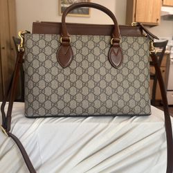 Gucci purse