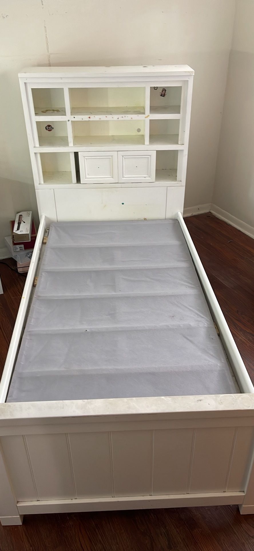 Twin Bed