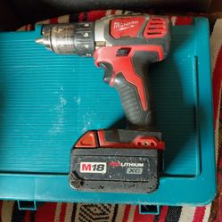 Milwaukee 18v Drill/ Battery 