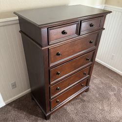Dresser (Cherry wood) 