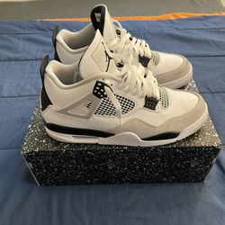 Air Jordan 4 Military Black Size US 11
