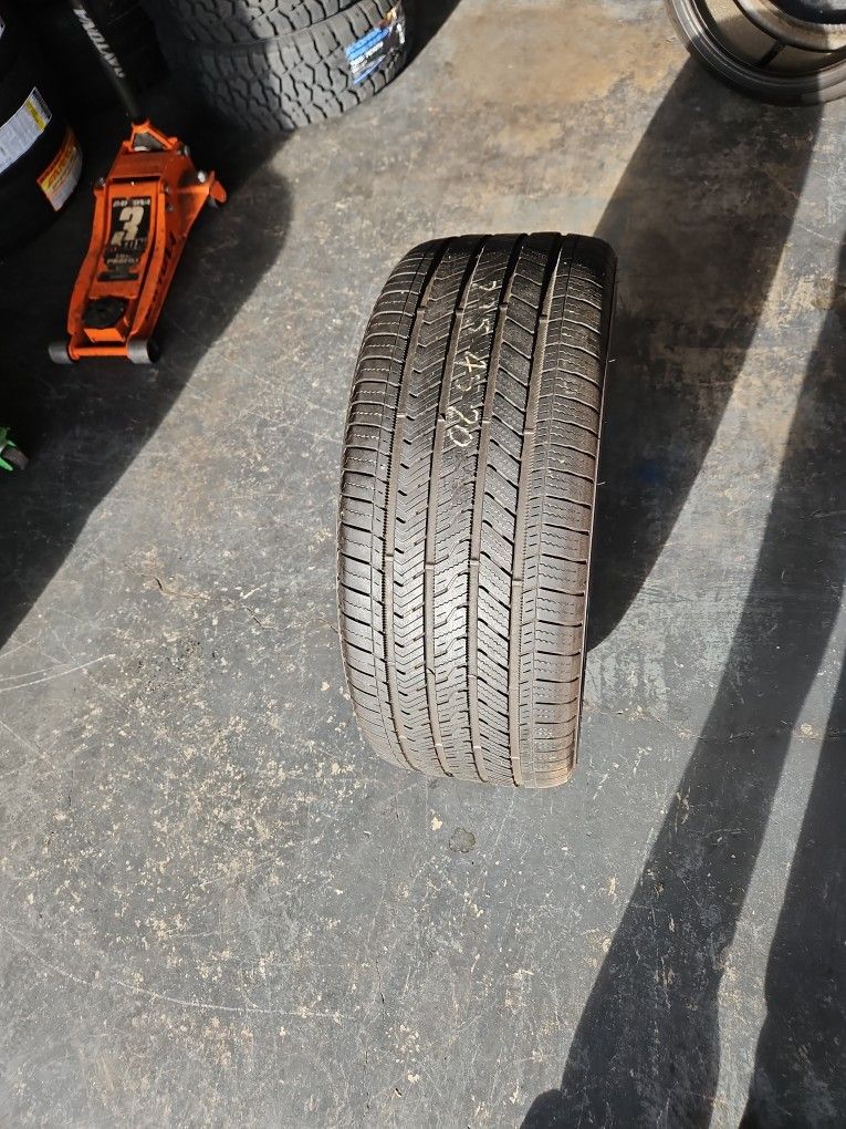 One 275/45/20 Bridgestone Alenza Run Flat