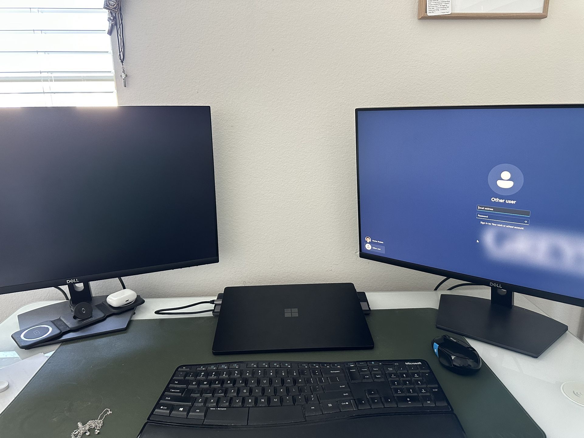 Dual Dell Monitor Office Setup – With Keyboard, Mouse & Docking Station