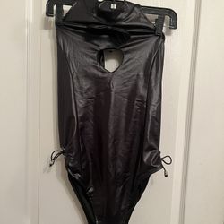 NWOT- Black Latex Sexy Halter Heart Cutout Bodysuit 🖤 (Halloween DIY/rave Wear/ Rave Outfit/black Latex Bodysuit)