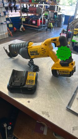1003 Dewalt DSC380 20v Lithium Ion Cordless Reciprocating Saw W/ 5.0ah Battery & Charger 547699