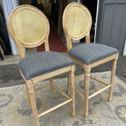 New St Of 2 Bat Stools 