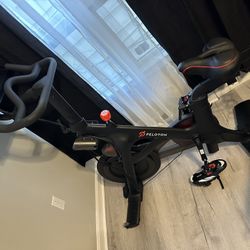 Peloton bike