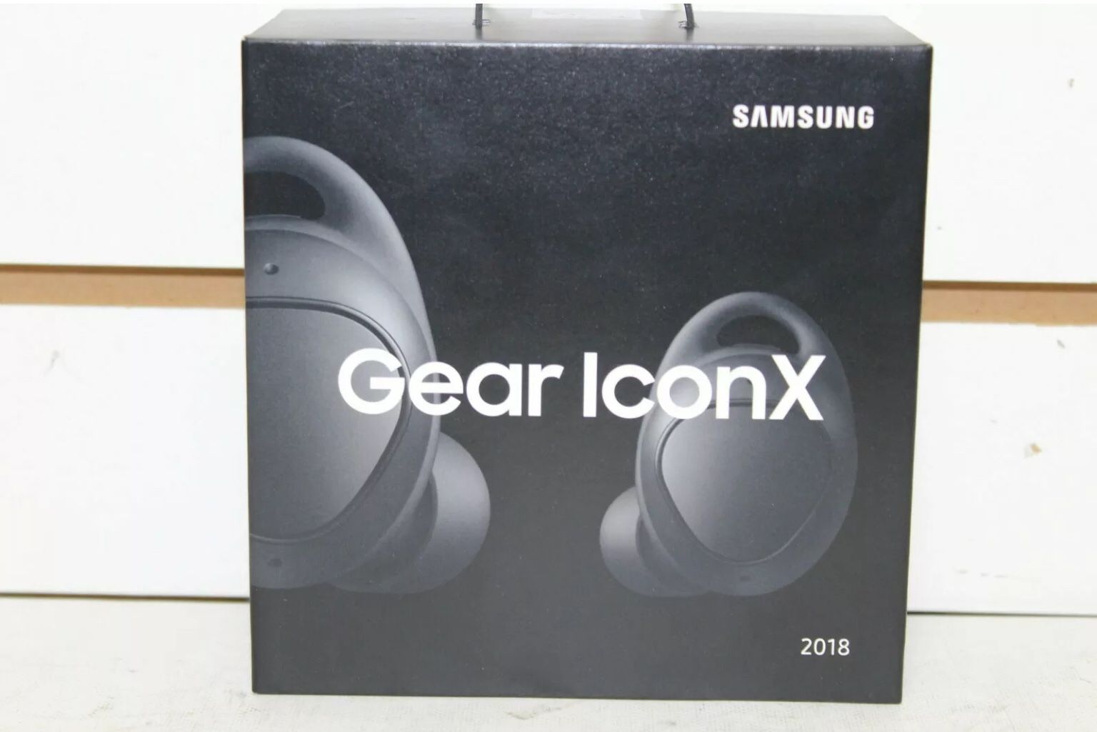 Samsung Gear IconX (2018) SM-R140 Wireless Earbuds - Black