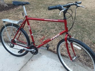 Incredible  Condition...TREK 830 MOUNTAIN Track ... XL Frame 26" Tires