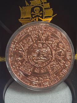 1 kilo Copper Coin Aztec Calendar in Capsule with Case