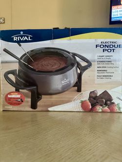 Electric Fondue Pot