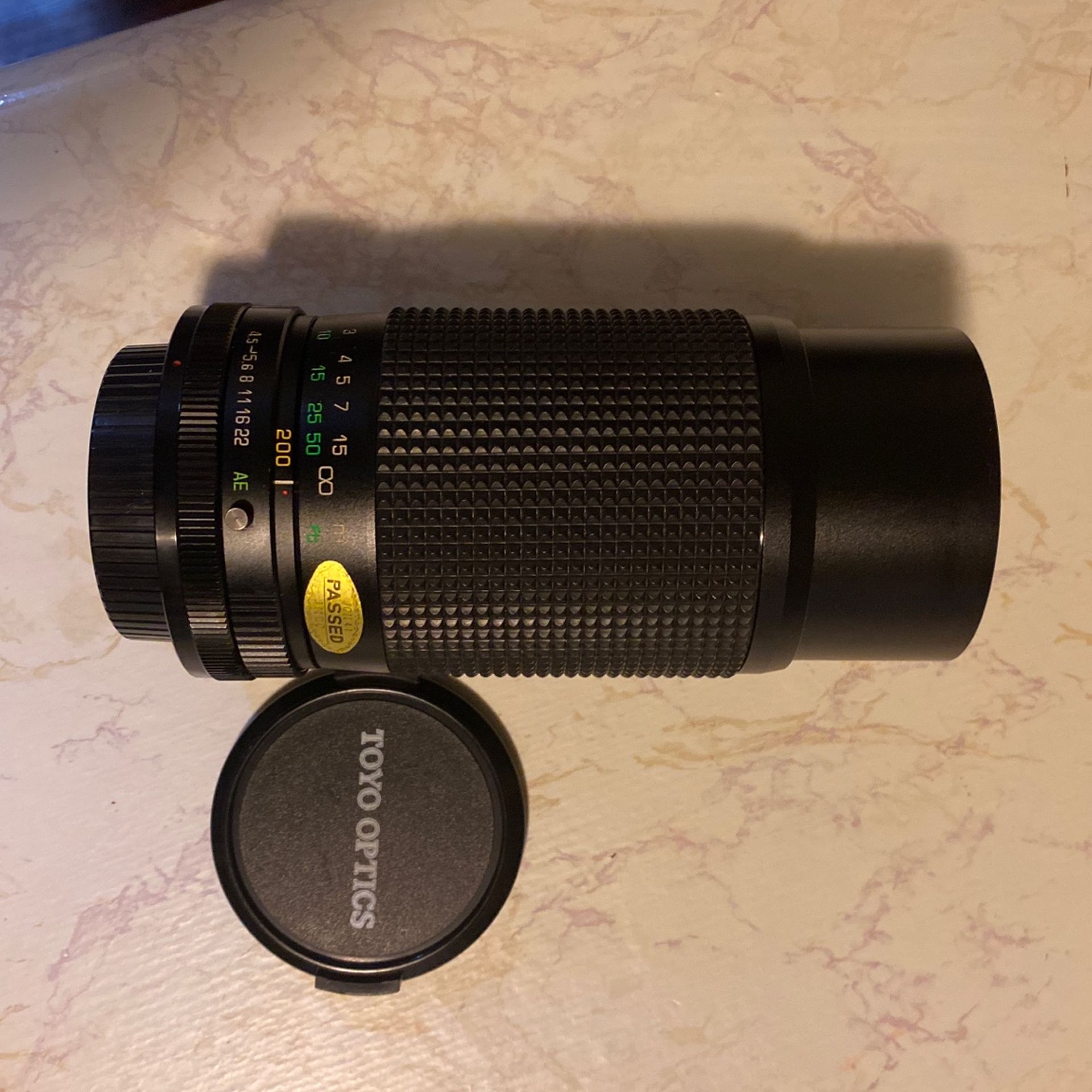 Toyo Optics 75-200 Zoom Lens