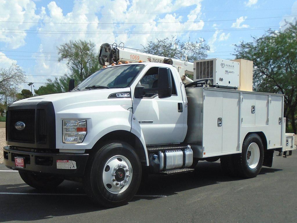 2018 Ford F-750 Diesel