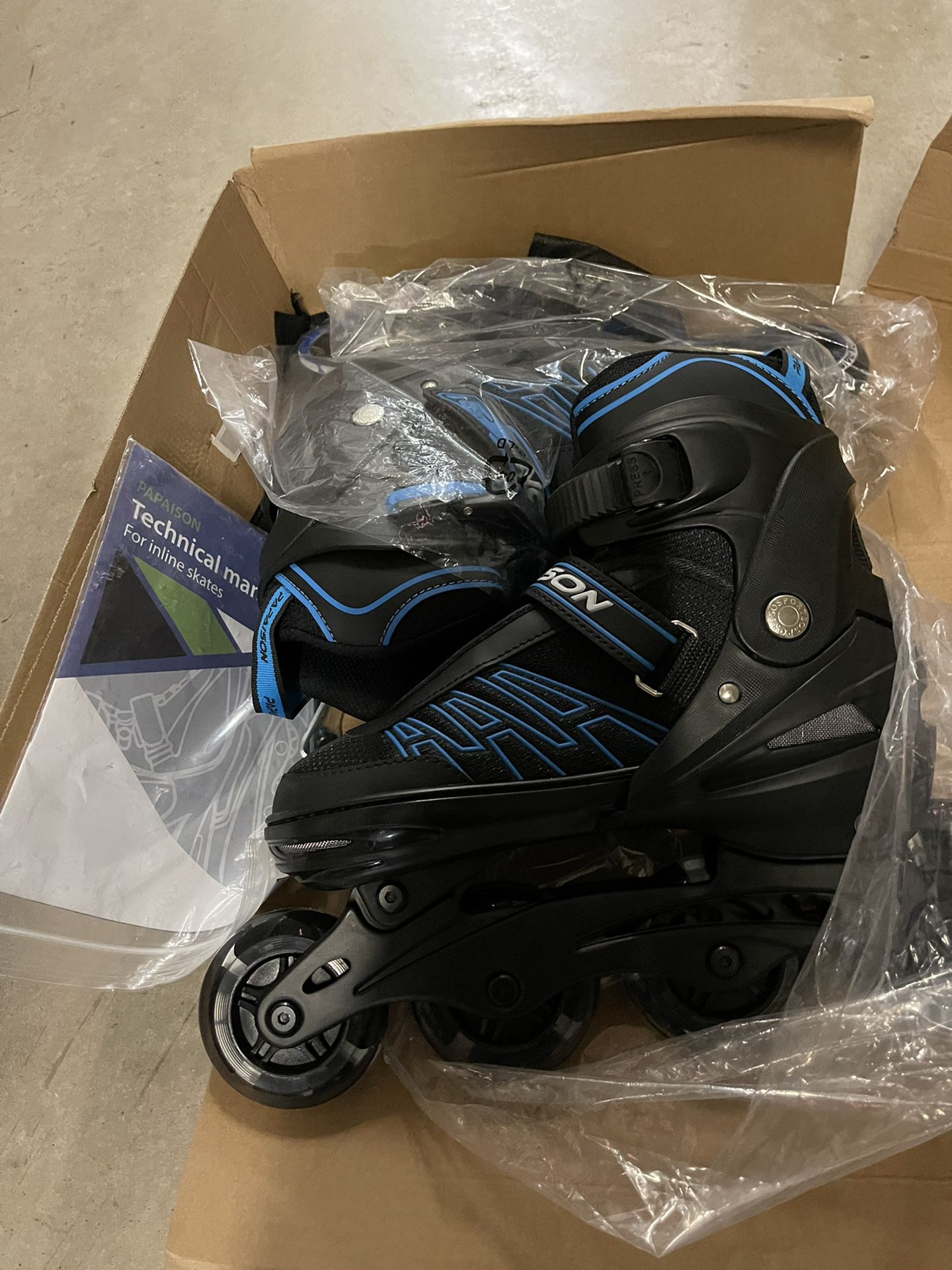ITurnGlow Adjustable Inline Skates for Kids and Adults, Roller Skates with Featuring All Illuminating Wheels