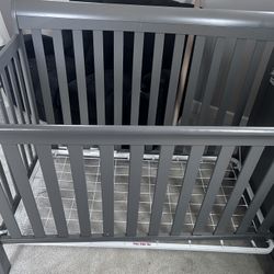 Baby Crib 