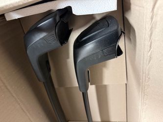 2023 Kia Roof Bar / Rack