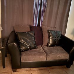 Couch With End Tables 