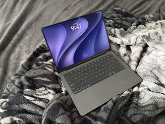 2026 MacBook Pro 14 inch M5 1TB