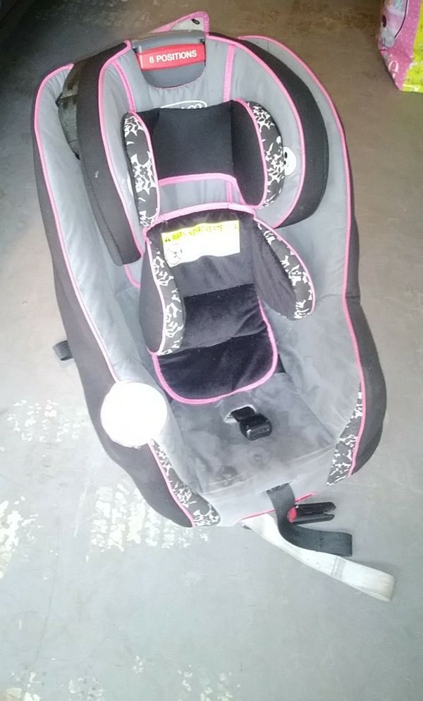 Graco 8 position baby /child car seat for Sale in Valrico
