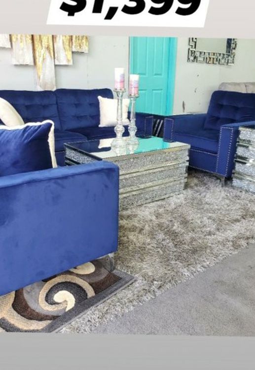 Royal blue Velvet 3pcs livingroom set with nailhead trim details.