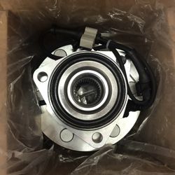 99-07 Chev & GMC  1500 wheel hub assembly